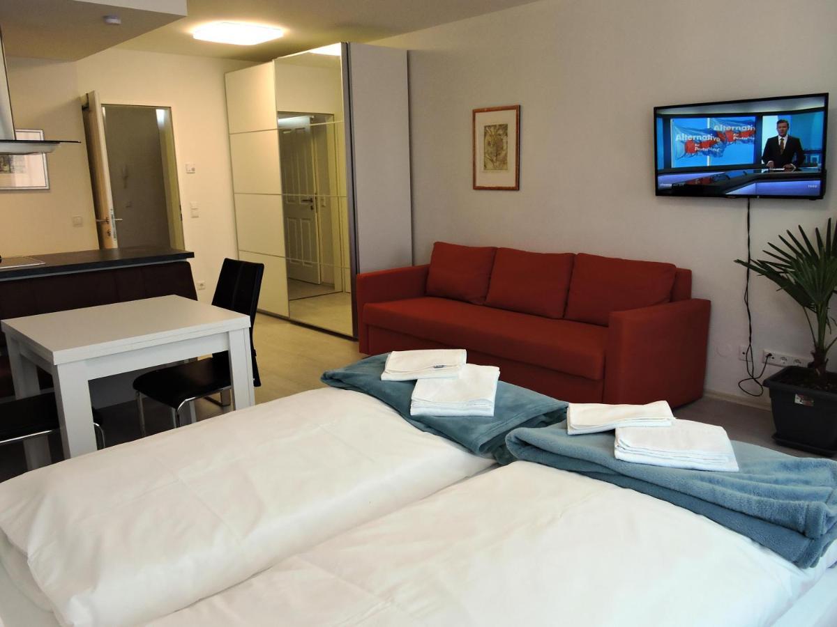 305 Berlin, Studio Apartment, 38M2 2-4 Pers Klagenfurt am Woerthersee Exteriör bild