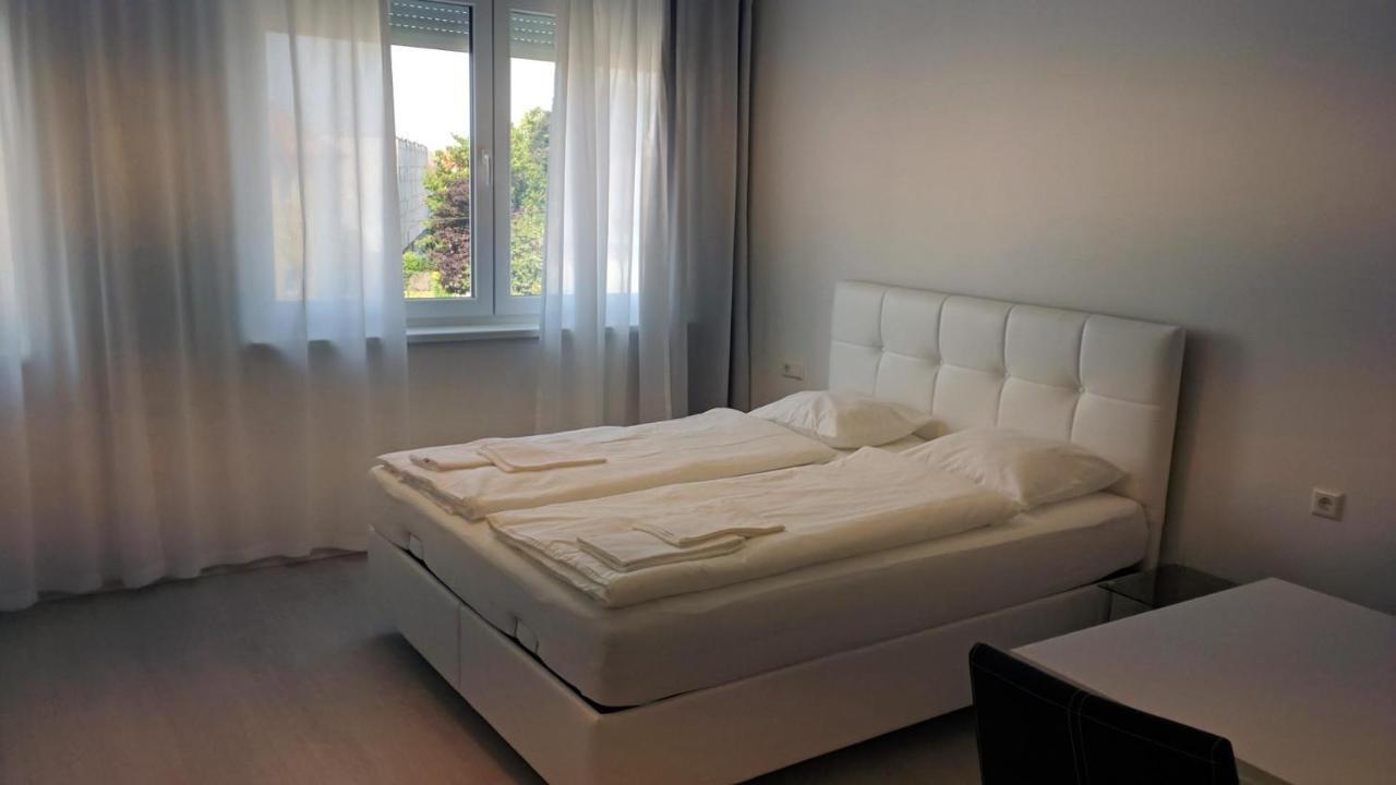 305 Berlin, Studio Apartment, 38M2 2-4 Pers Klagenfurt am Woerthersee Exteriör bild